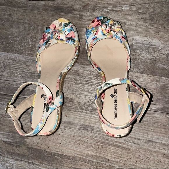 MONTEGO BAY CLUB - Picture 2 of 6